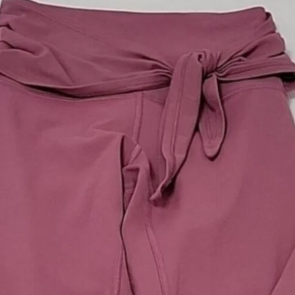 Lululemon Wrap Waist HR Align Tights 28" - Picture 3 of 8